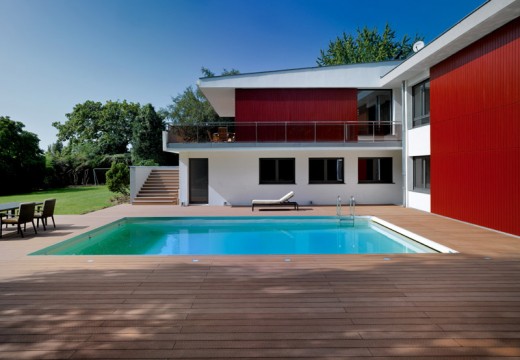 Fermeture de la piscine de bois