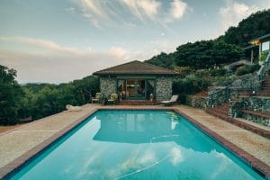 Piscine avec extensionet vue